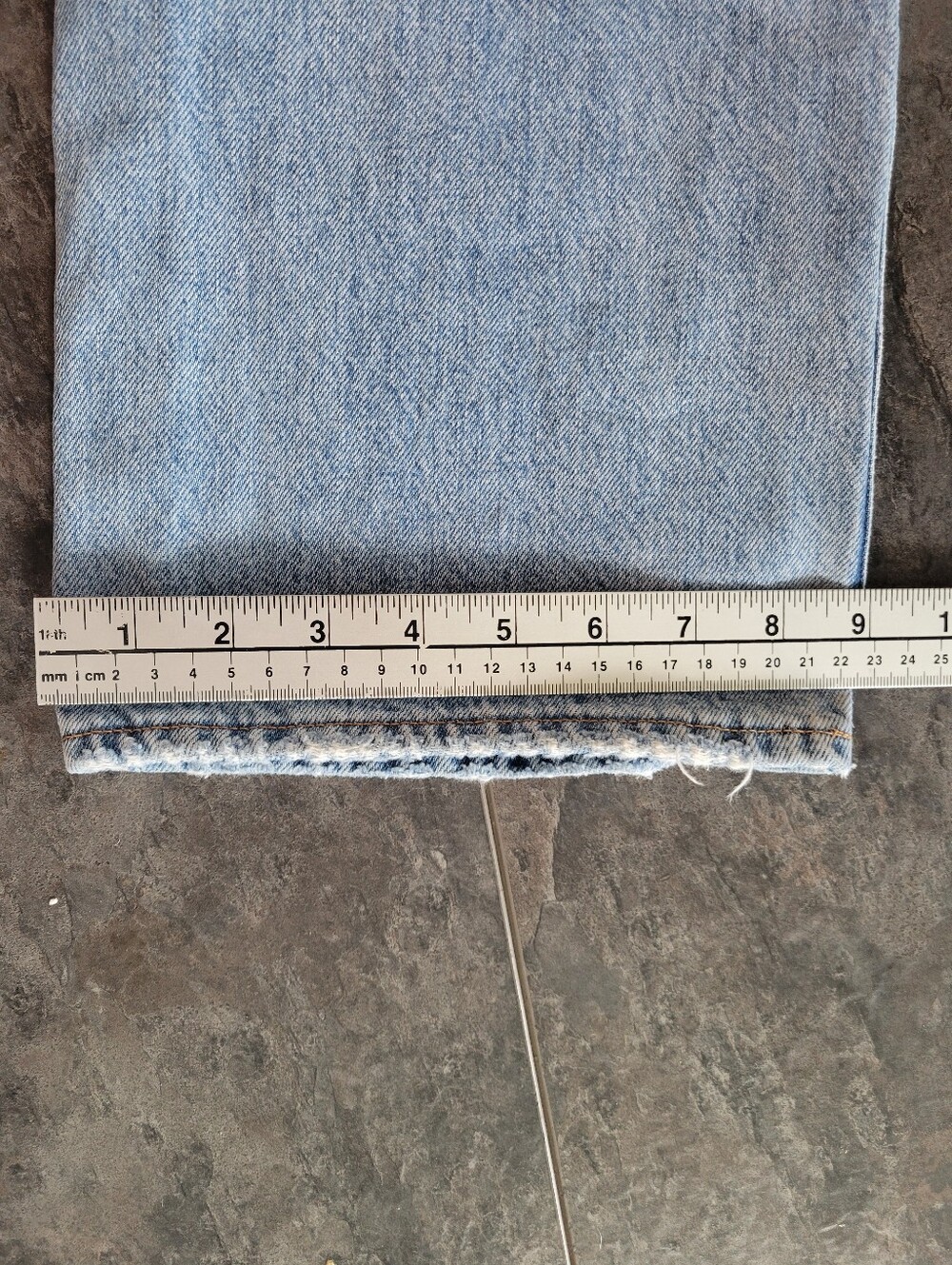 Aritzia Denim Forum - The Farrah High Rise Wide - Picture 9 of 9